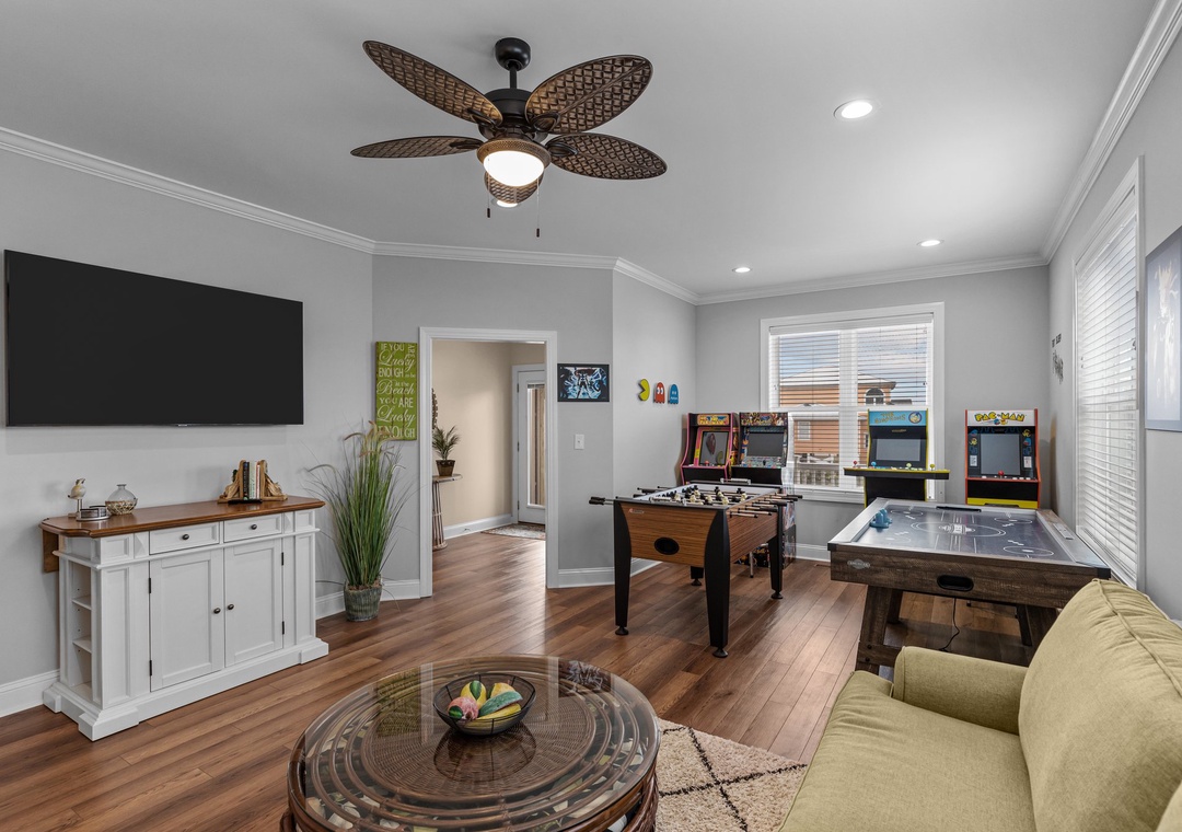 2 Rec room
