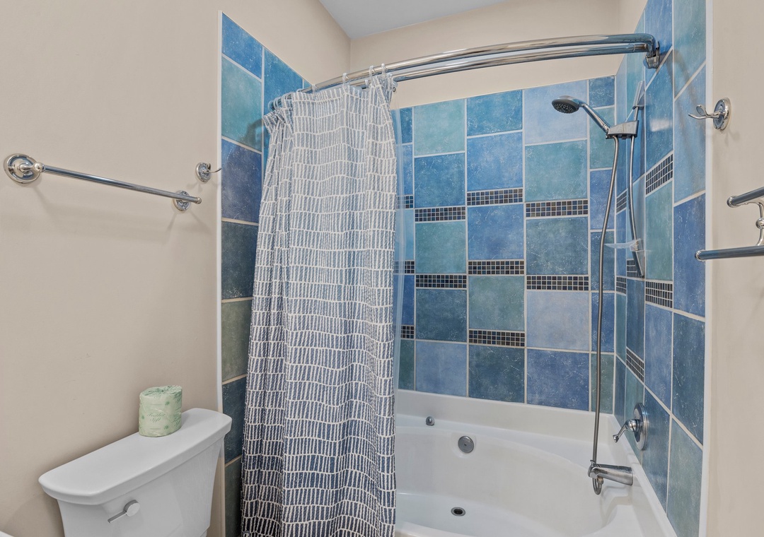Primary King Suite Bathroom