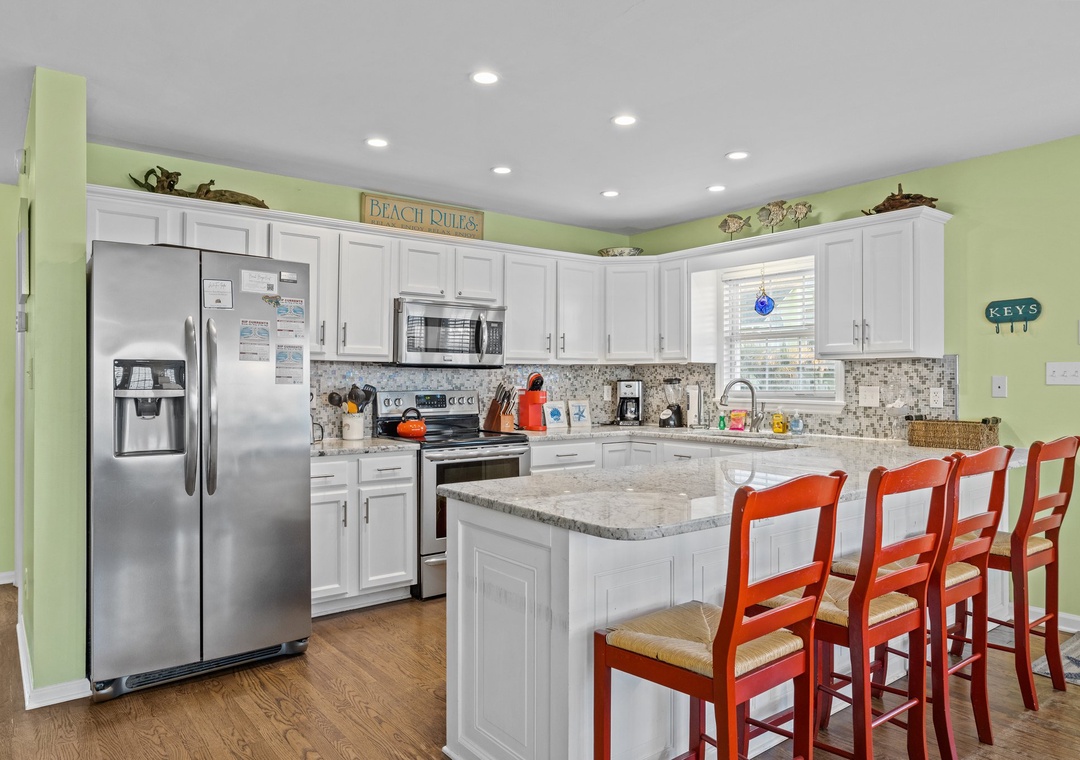 Fully equipped kitchen