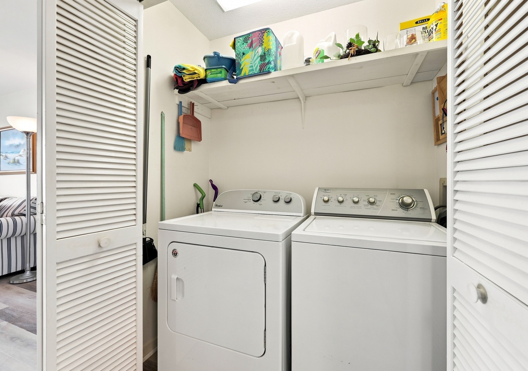 Char’s Cozy Condo | Washer and Dryer