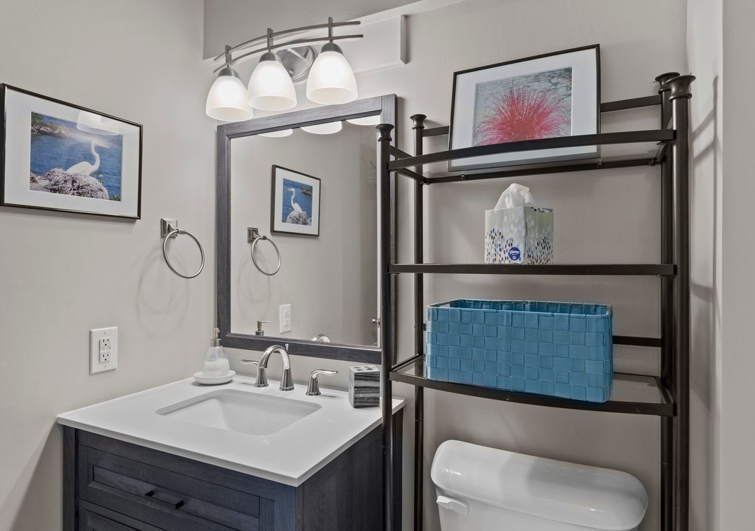 Ground Floor King Room Bathroom