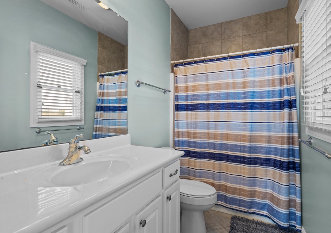2 Full Bathroom