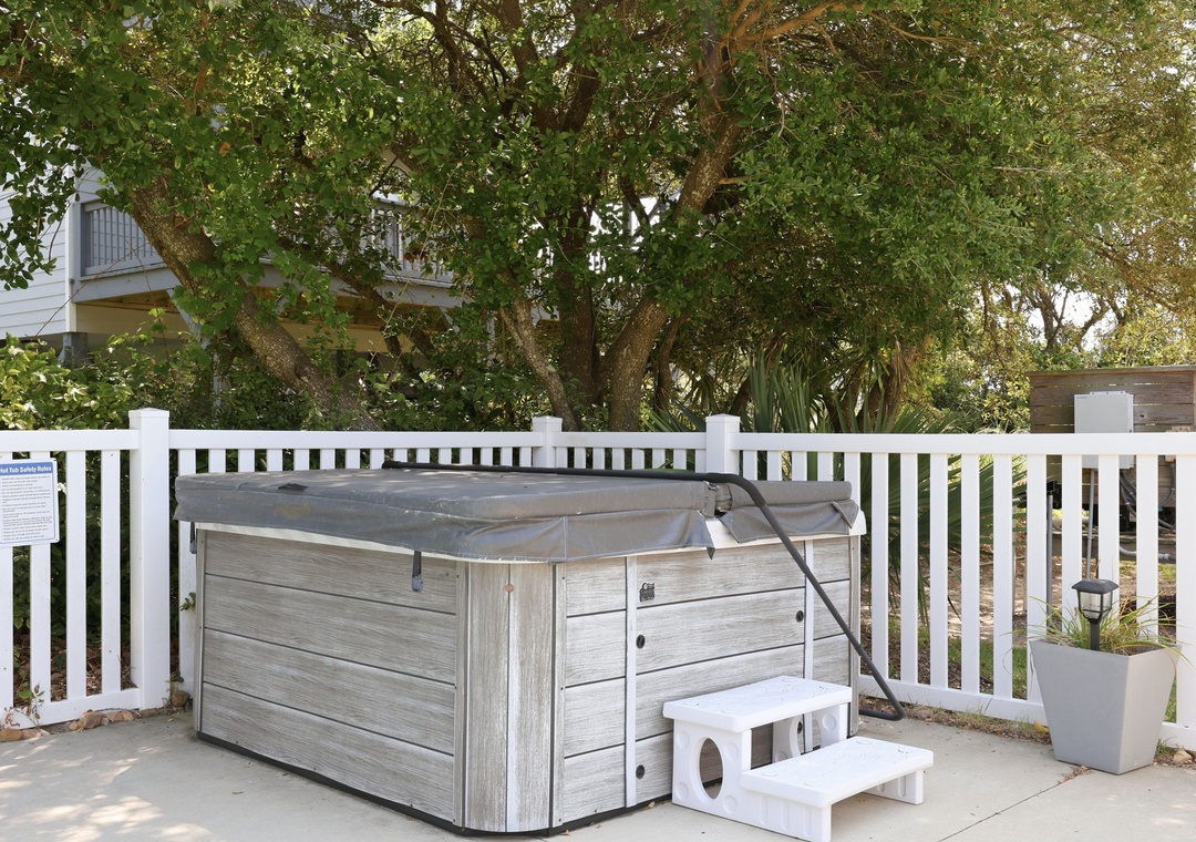 Sea Dream | Hot Tub