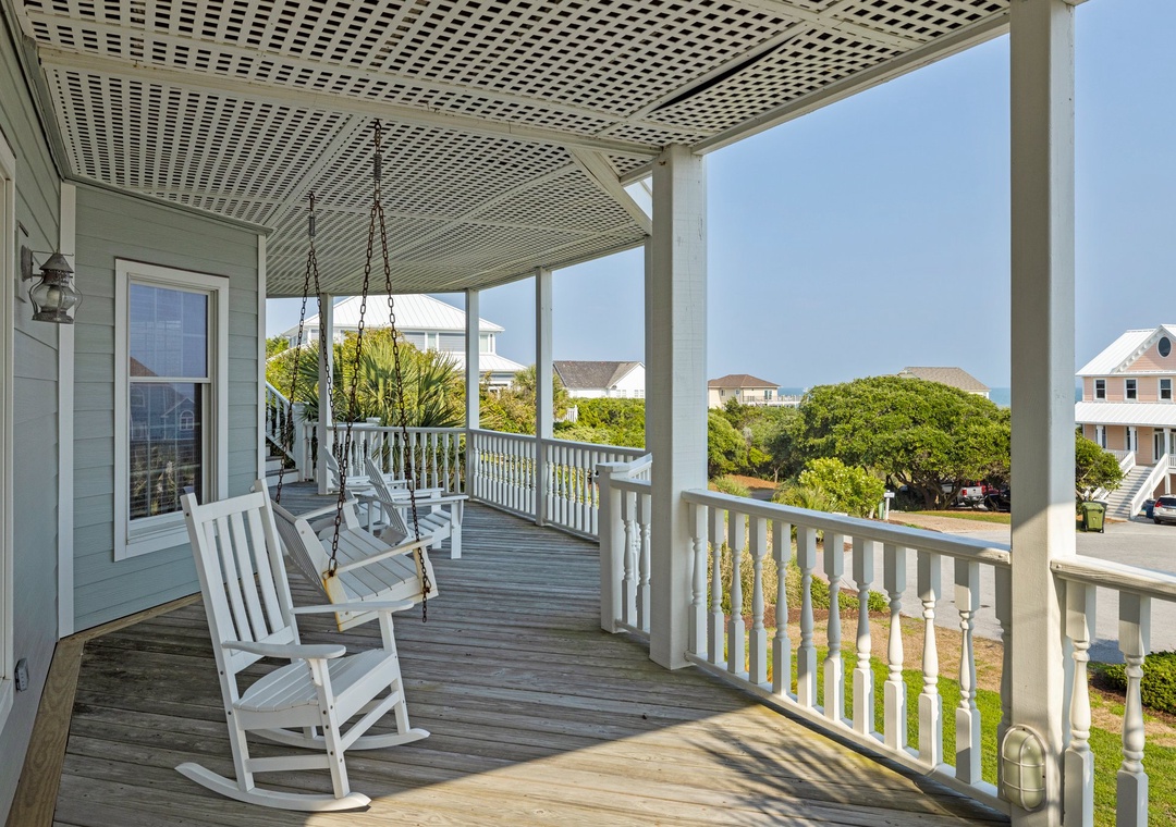 Mid-Floor Deck