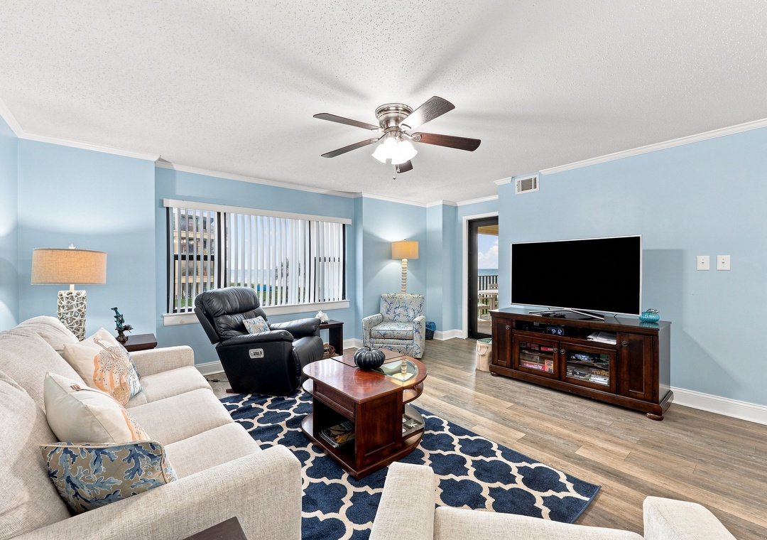 Summer Winds B-233 | Living Area and Balcony Access