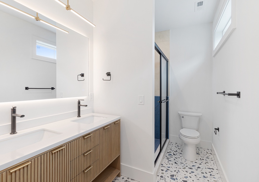 Sea Spray East | Ensuite Bathroom