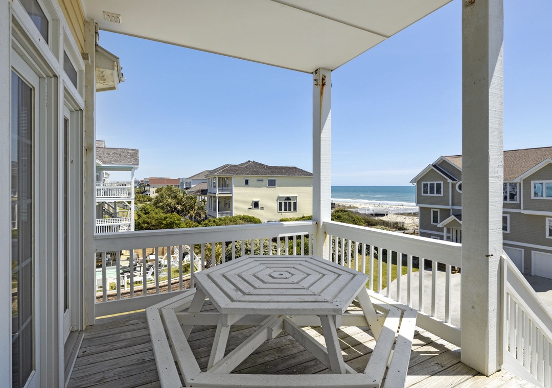 2nd Floor Balcony