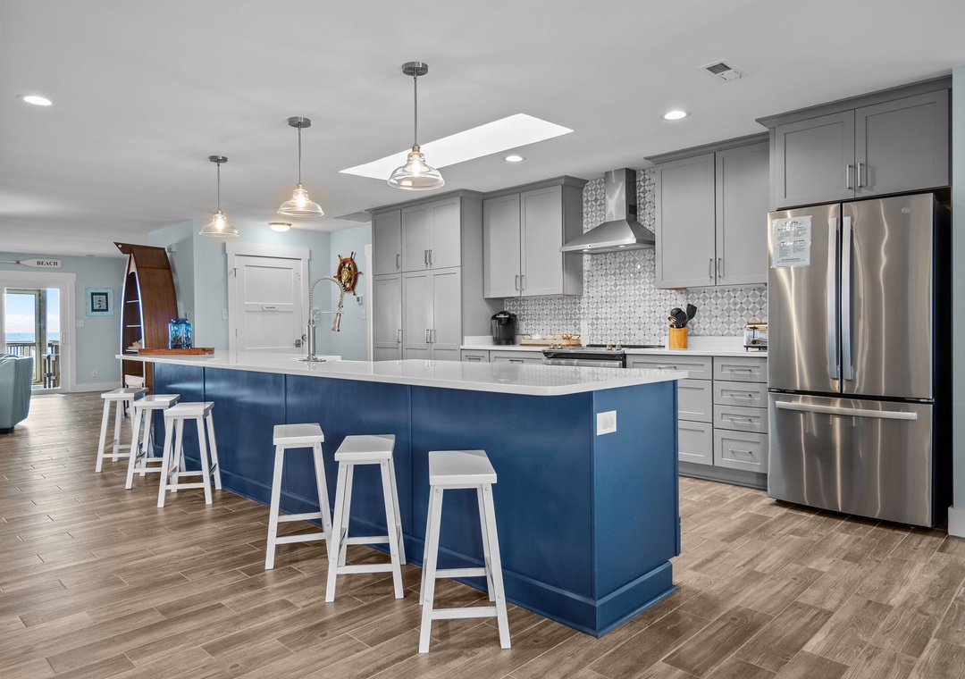 1 Kitchen Island