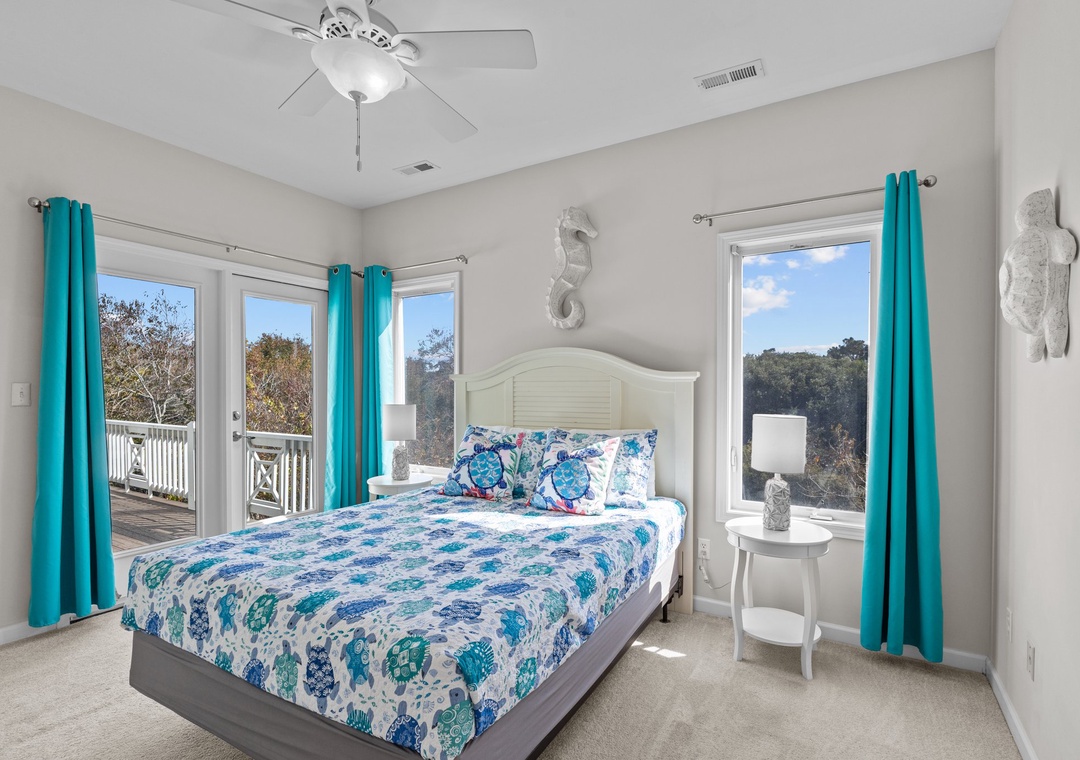 Top Floor Queen Room