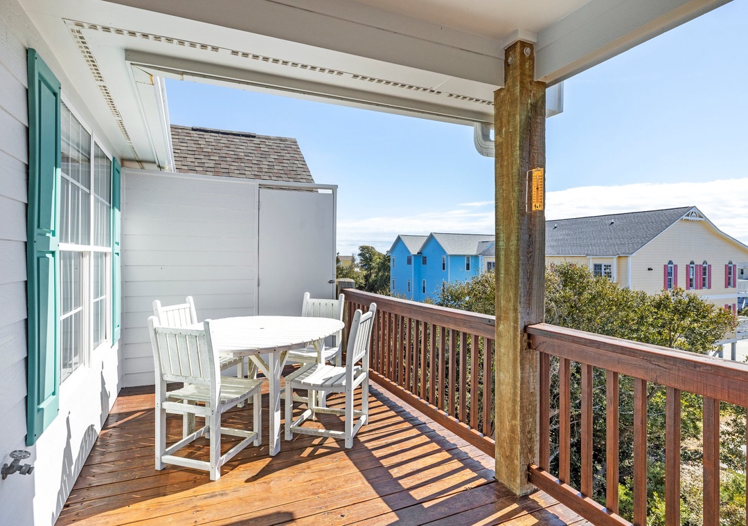 Top Floor Deck