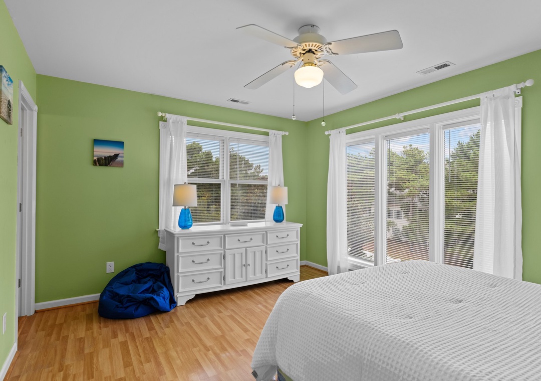 3rd Floor - Queen Suite