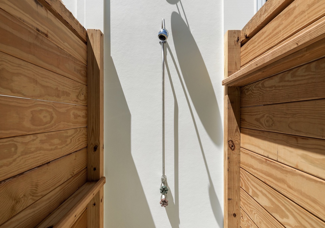 2 Outdoor Shower