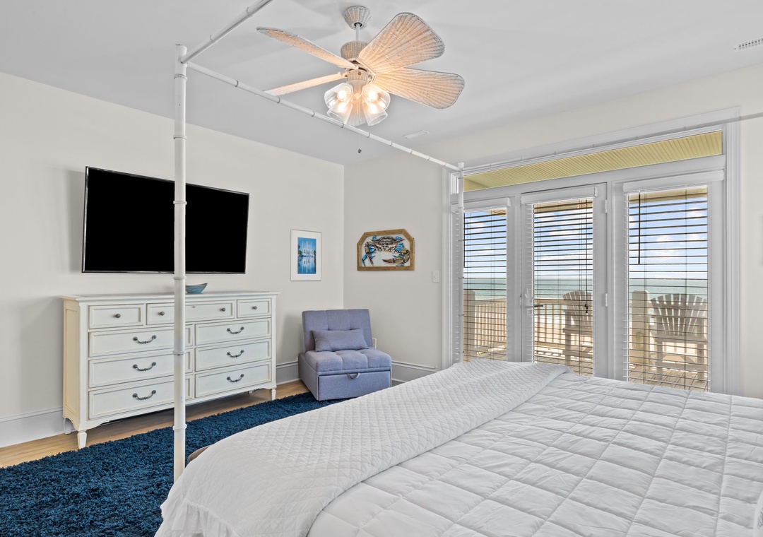 2 Oceanfront King Bedroom