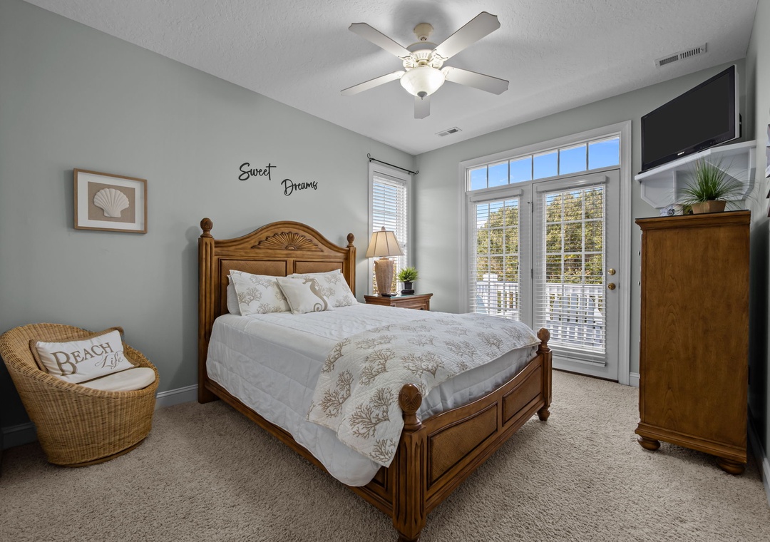 Queen Room