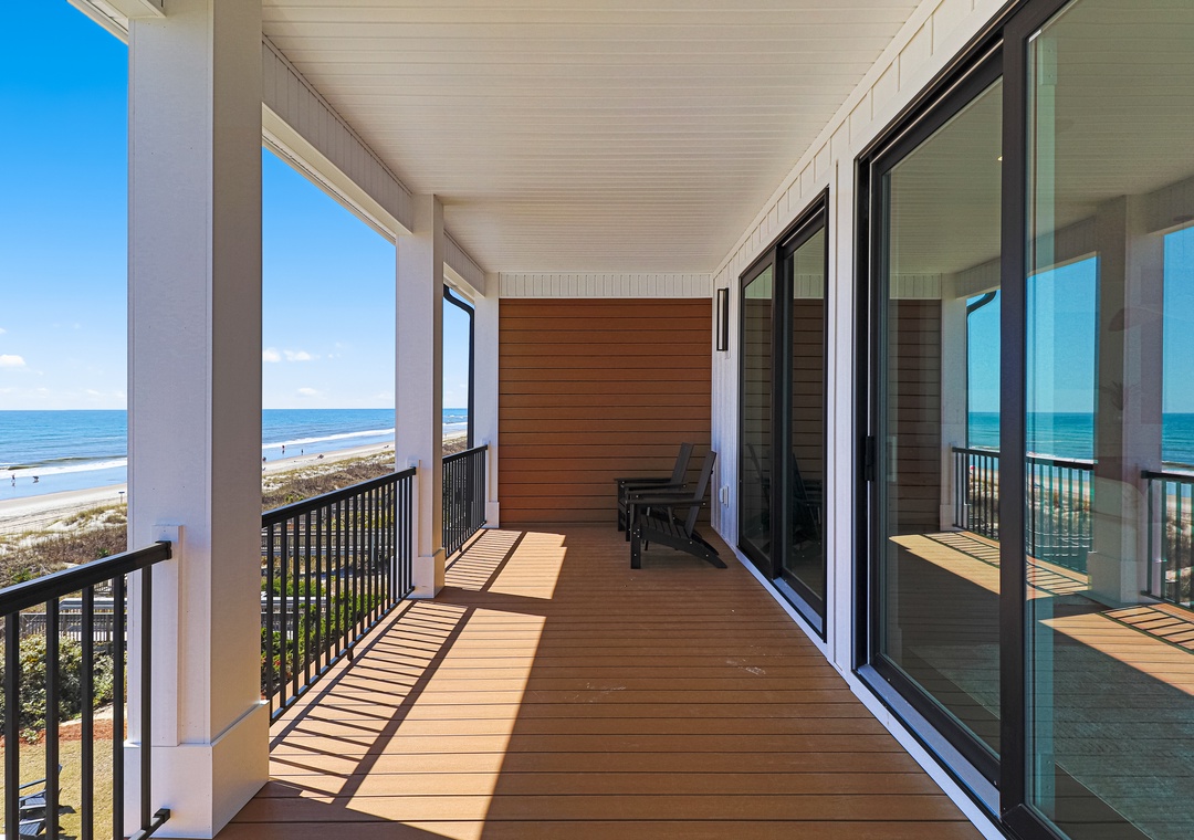 Sea Spray East | Covered Oceanfront Deck