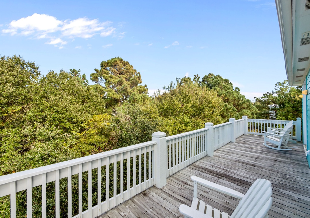 Top Floor Deck