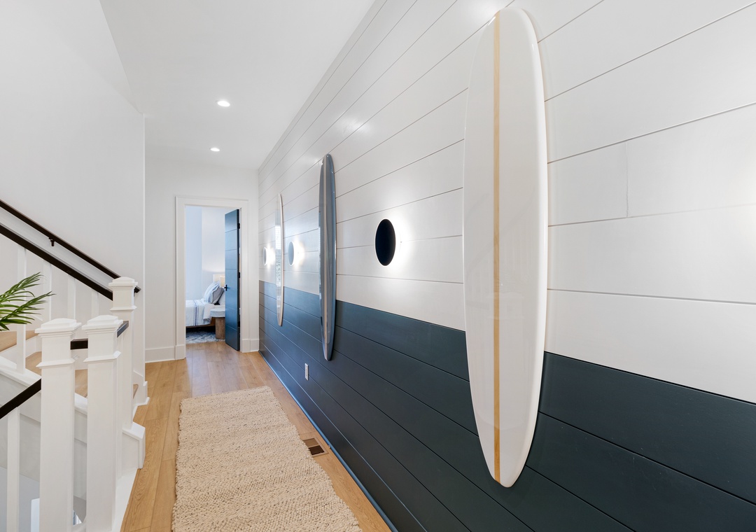 Sea Spray West | Bedroom-Level Hallway