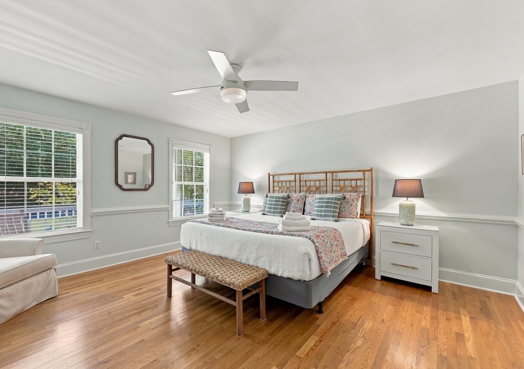 SpinAway | Ground Level King Primary Bedroom
