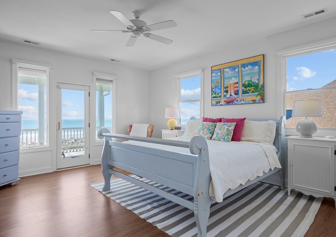 Top Floor King Bedroom