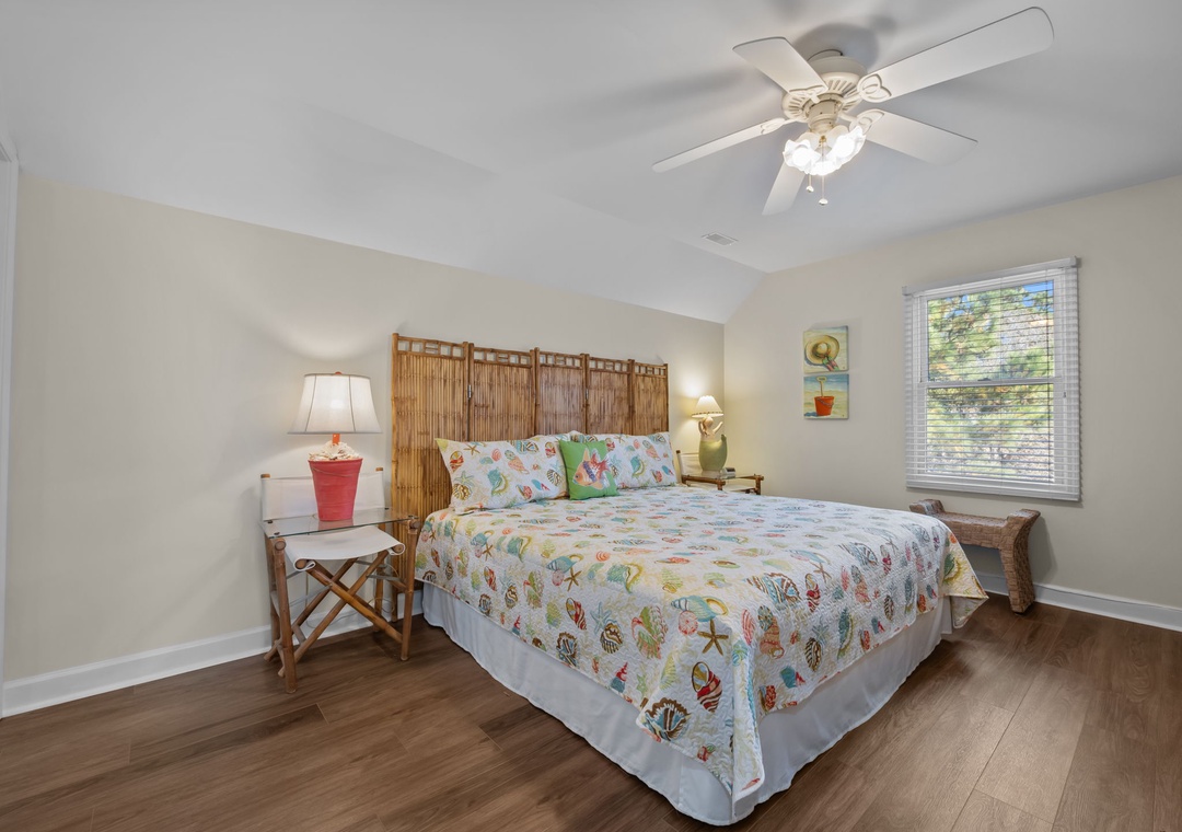 Top Floor King Bedroom