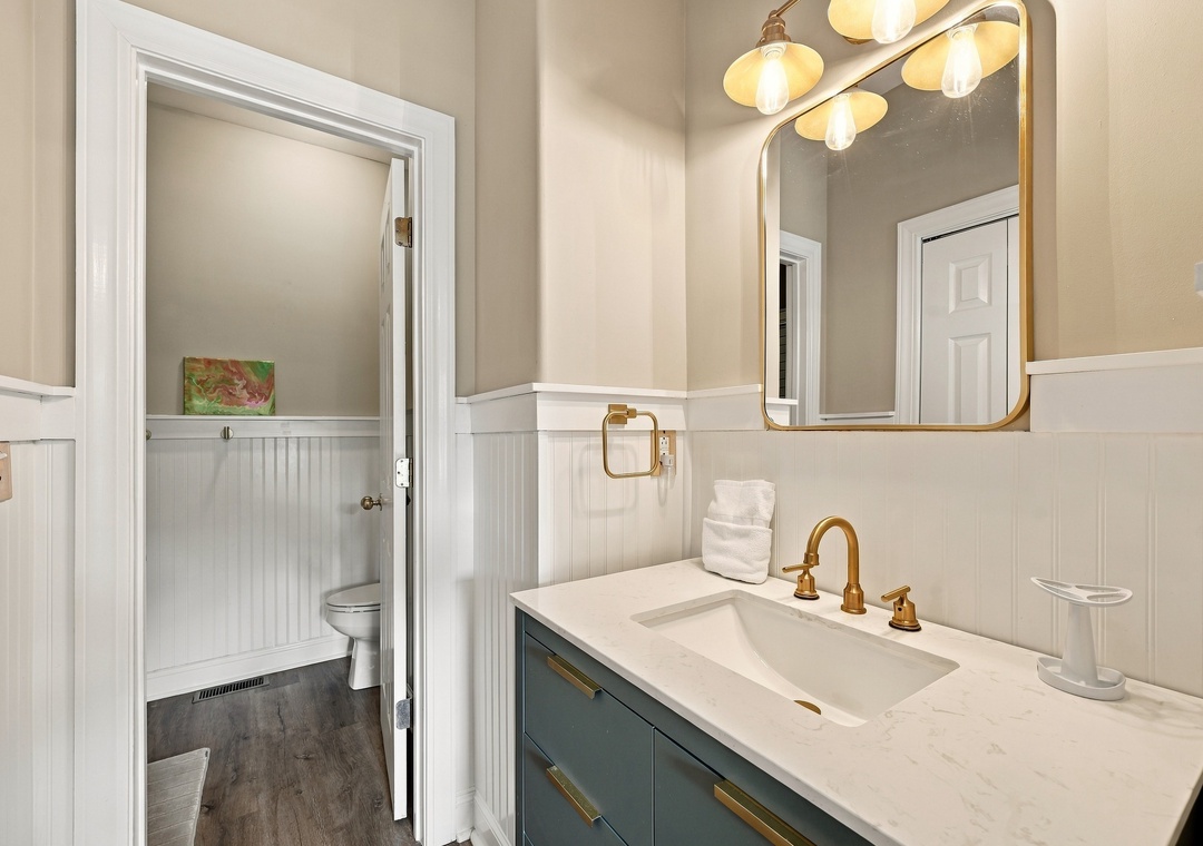 A Time to Remember | Mid Level Ensuite
