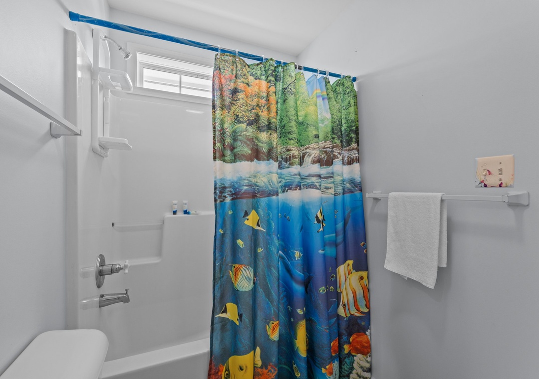 Top Floor Shared Jack and Jill Style Bathroom