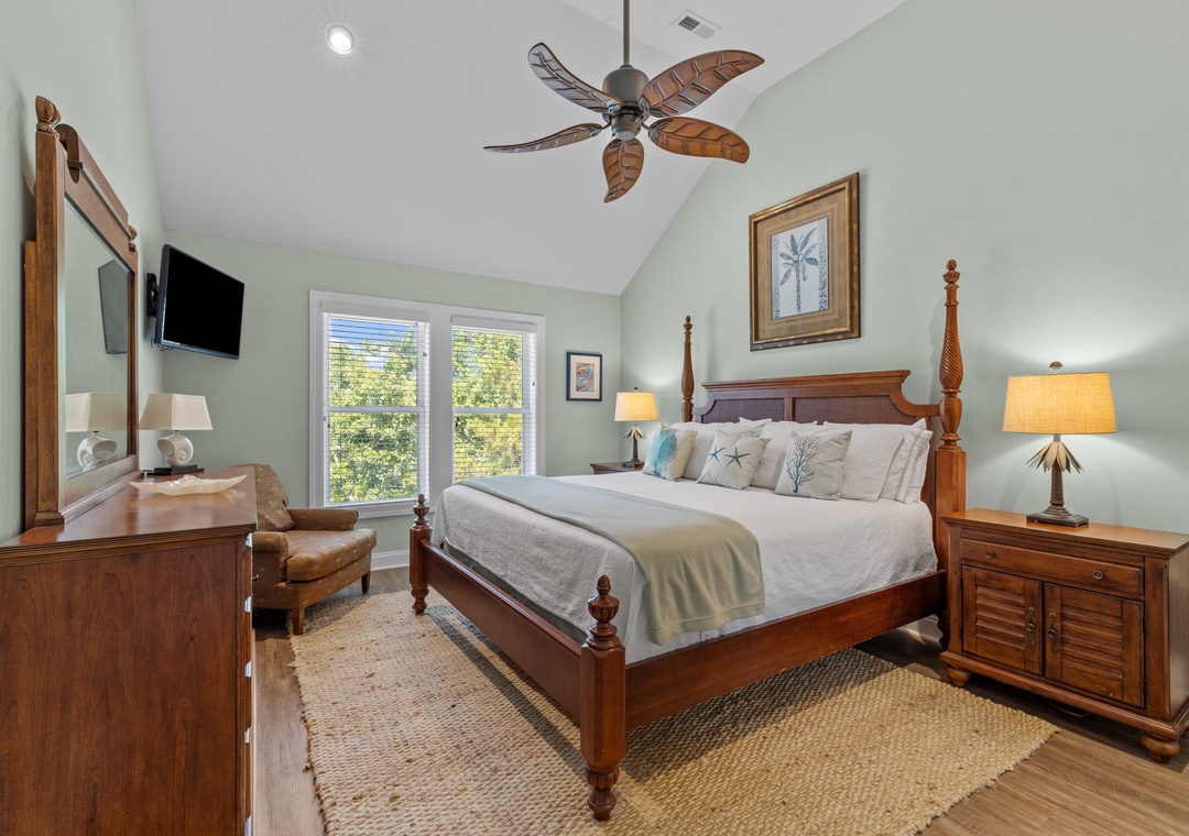 Primary King Suite (Top Floor)