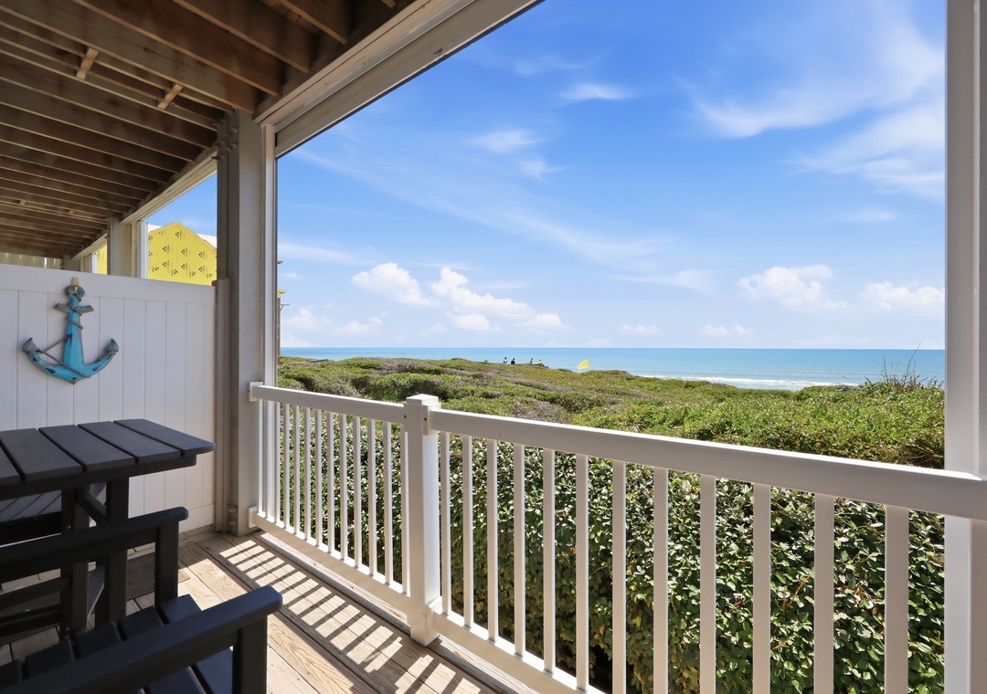 Ocean Club Oasis | Living Room Balcony