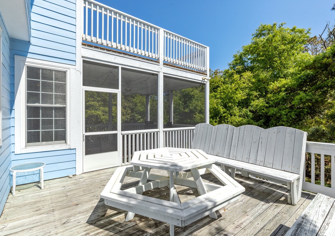 Sun Deck- 2nd Floor