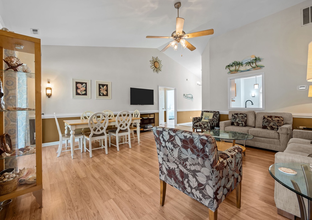 Living Room/Dining Room Overview