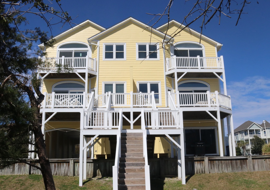 Beach Allure East