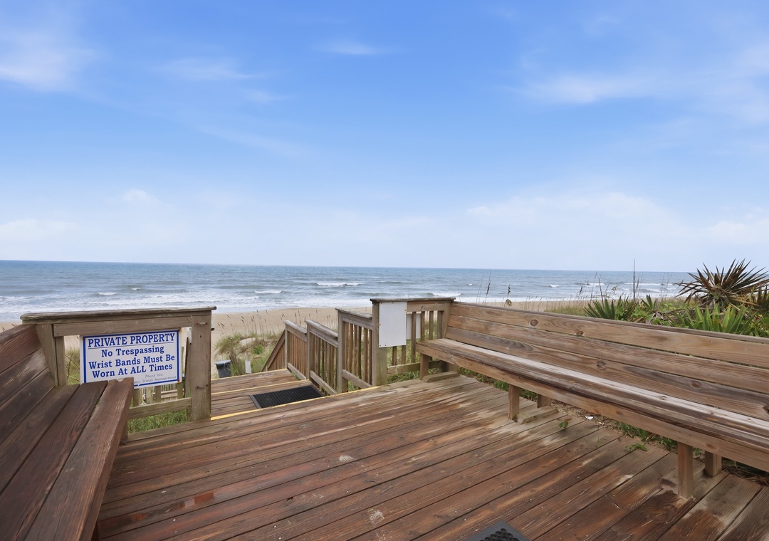 Summer Winds B-233 | Community Beach Access Deck