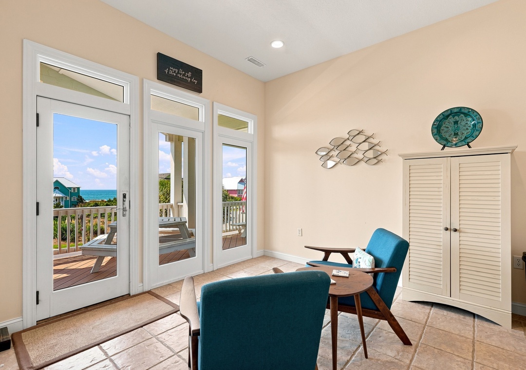 Sea Dream | Top Level Extra Seating