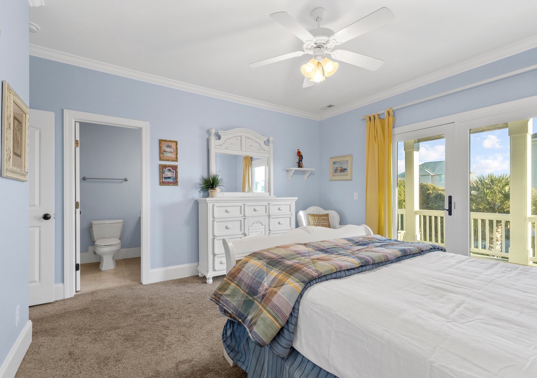 2 Queen Bedroom