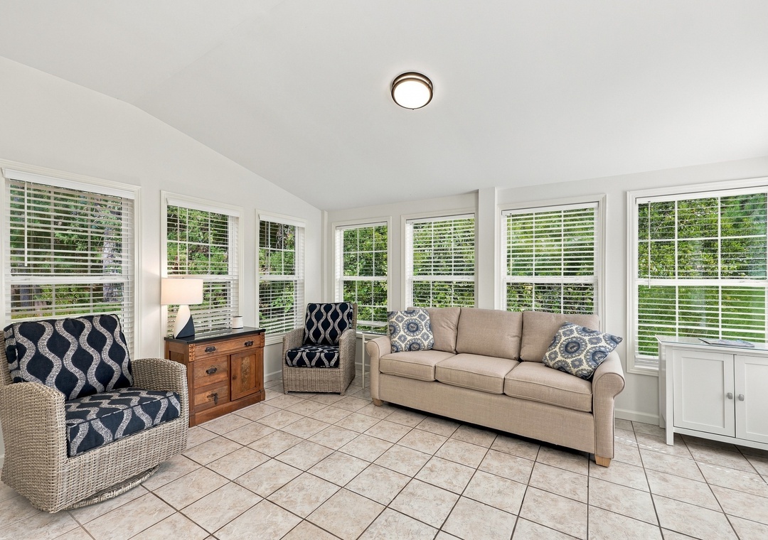 SpinAway | Ground Level Sunroom