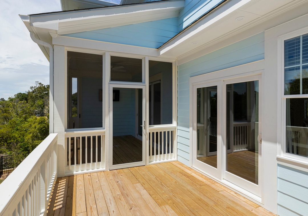 Screened in Porch