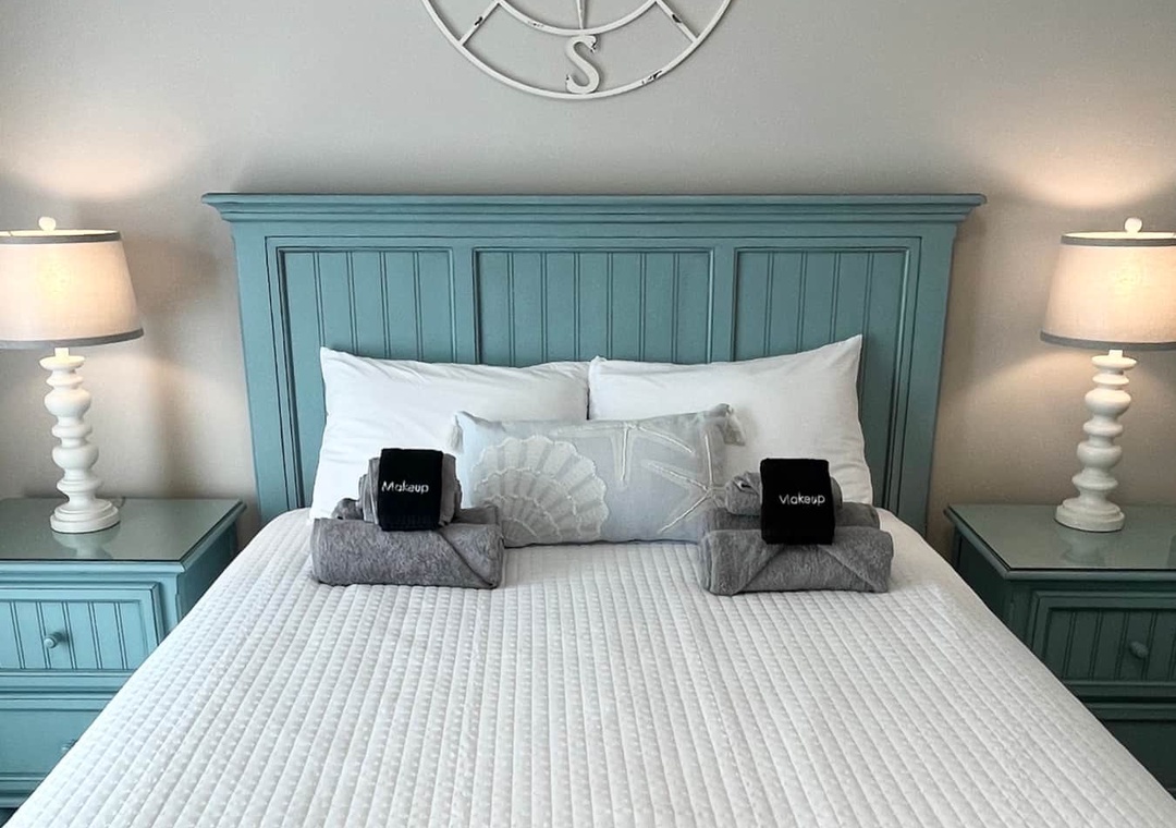 1st Floor Queen Guest Room
