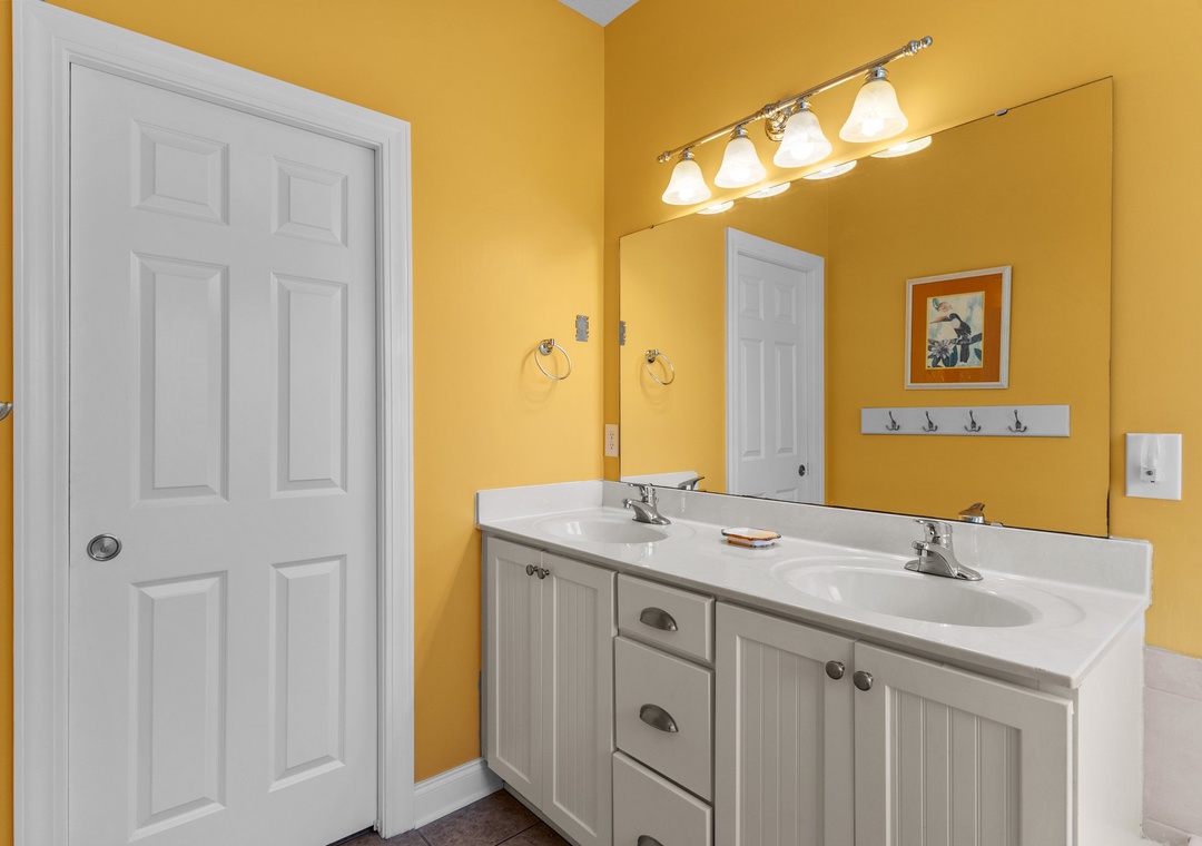Primary King Suite Bathroom