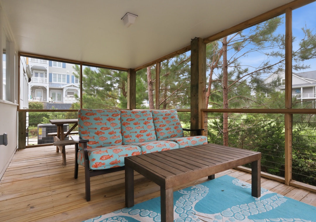 Bogue House | Screened Porch
