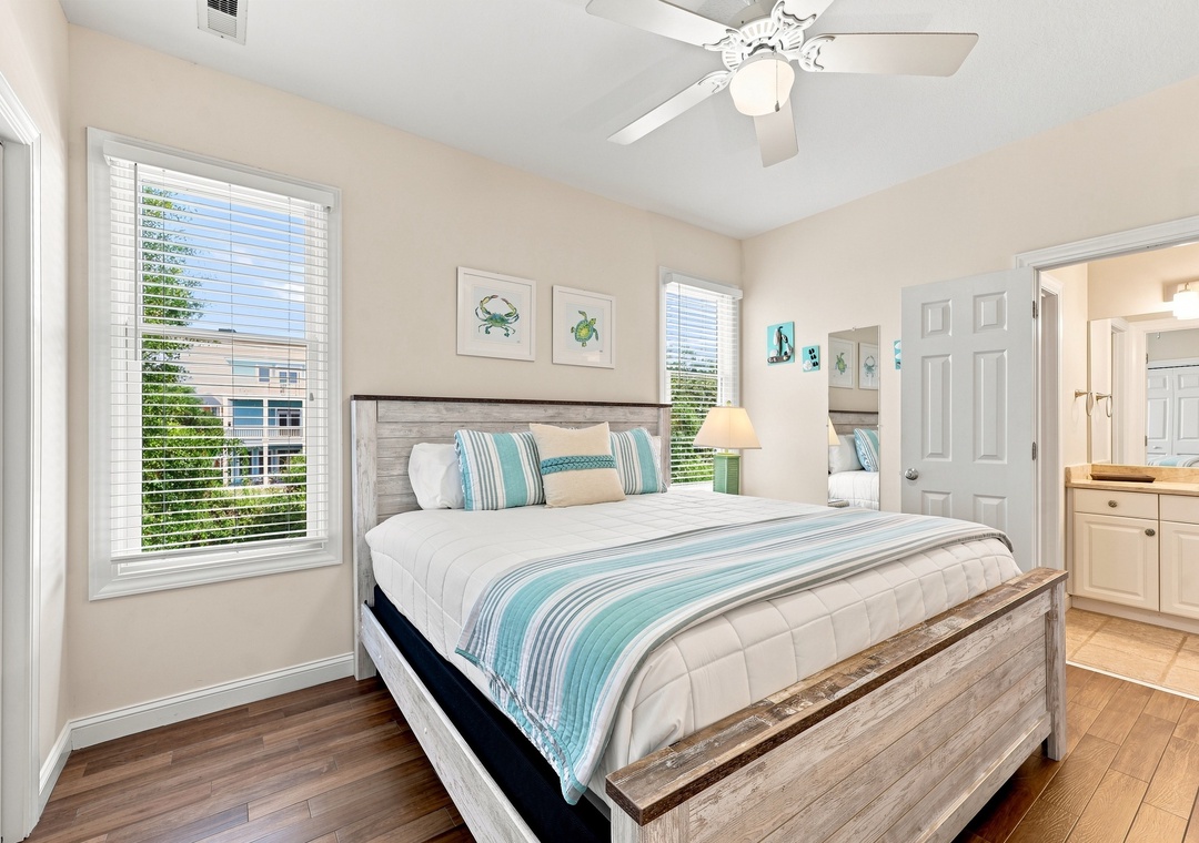 Sea Dream | Queen Bedroom