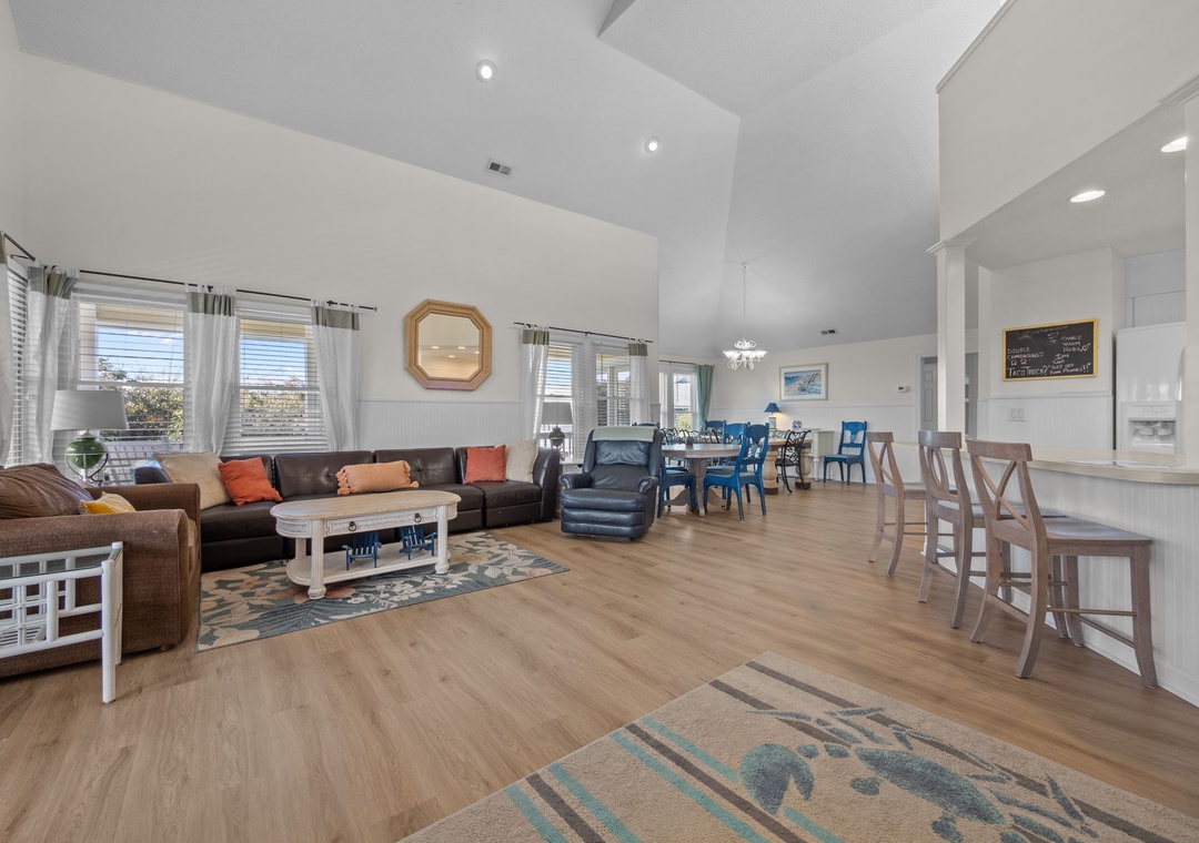 Open Living Room with Vaulted Ceilings