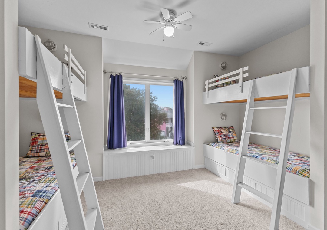 Top Floor Bunk Room