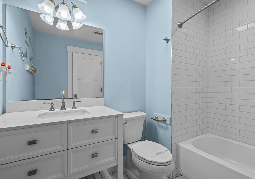 Ground Floor Hall Bath