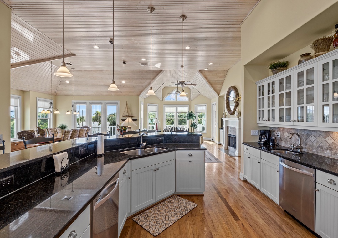 4 Kitchen