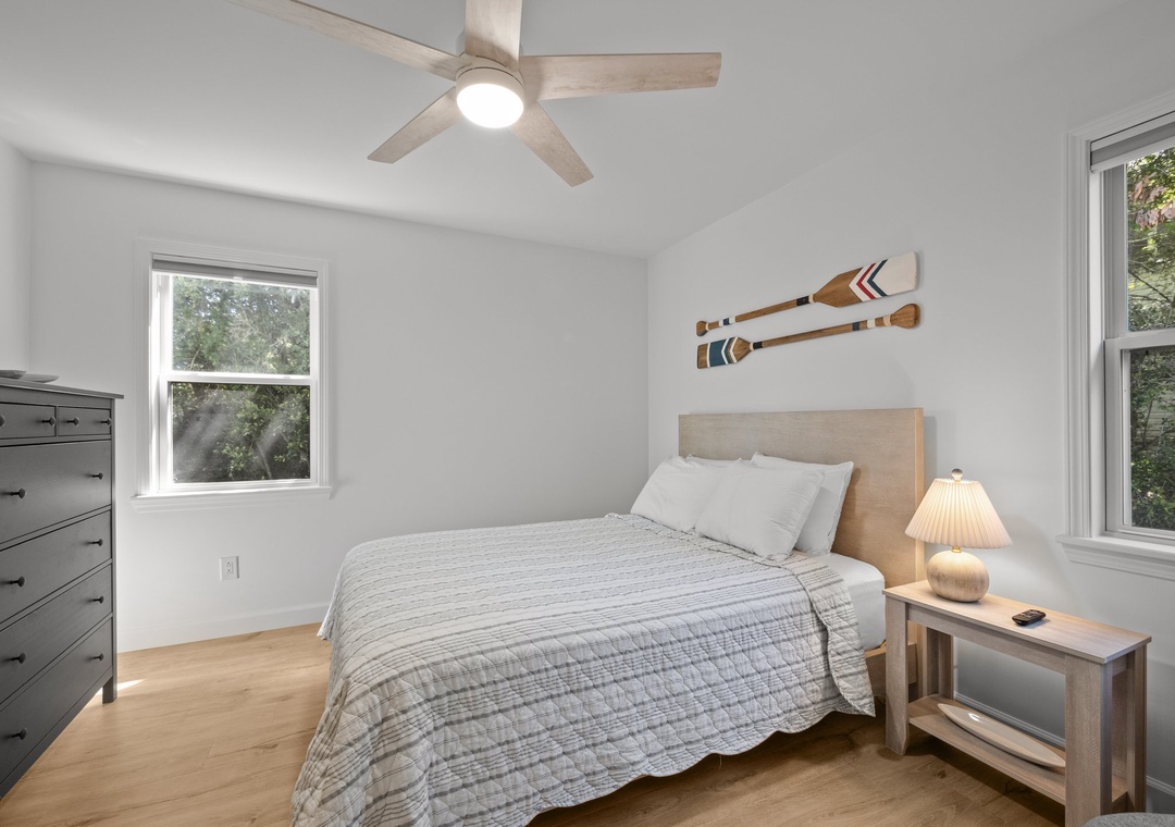 Queen Bedroom