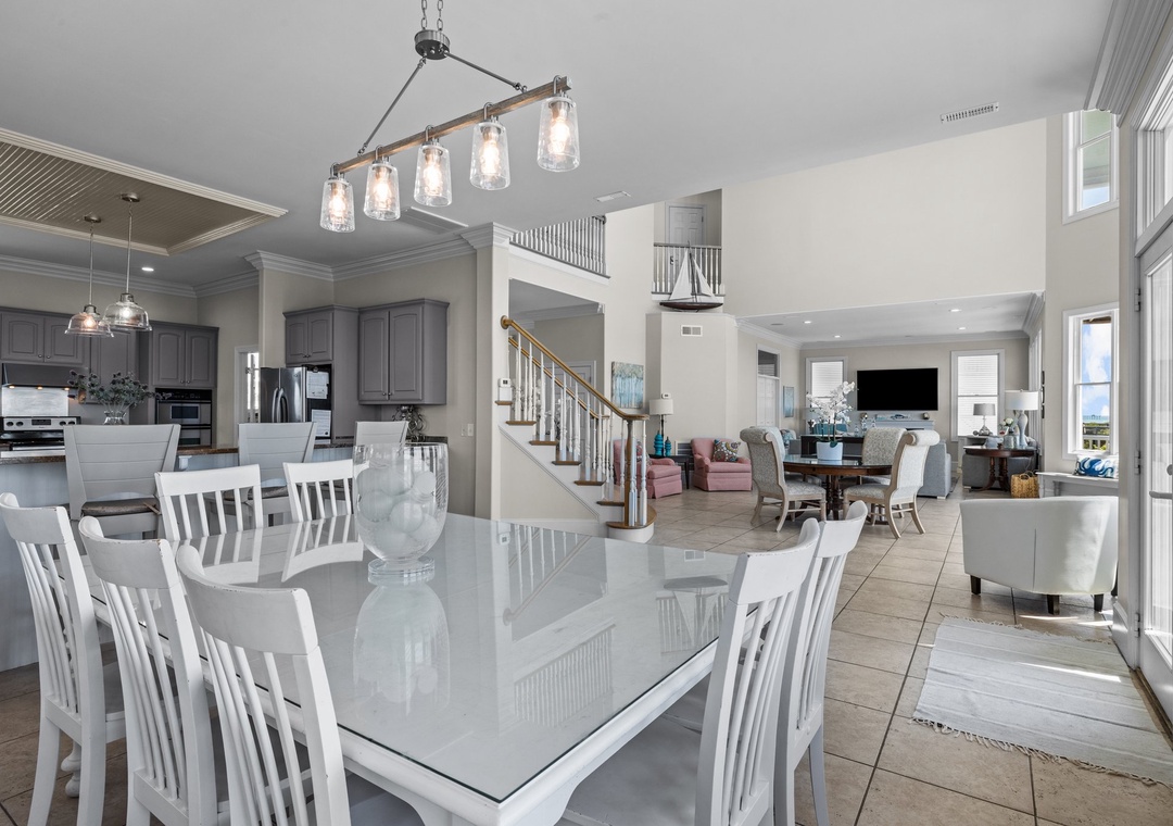 Dining room table