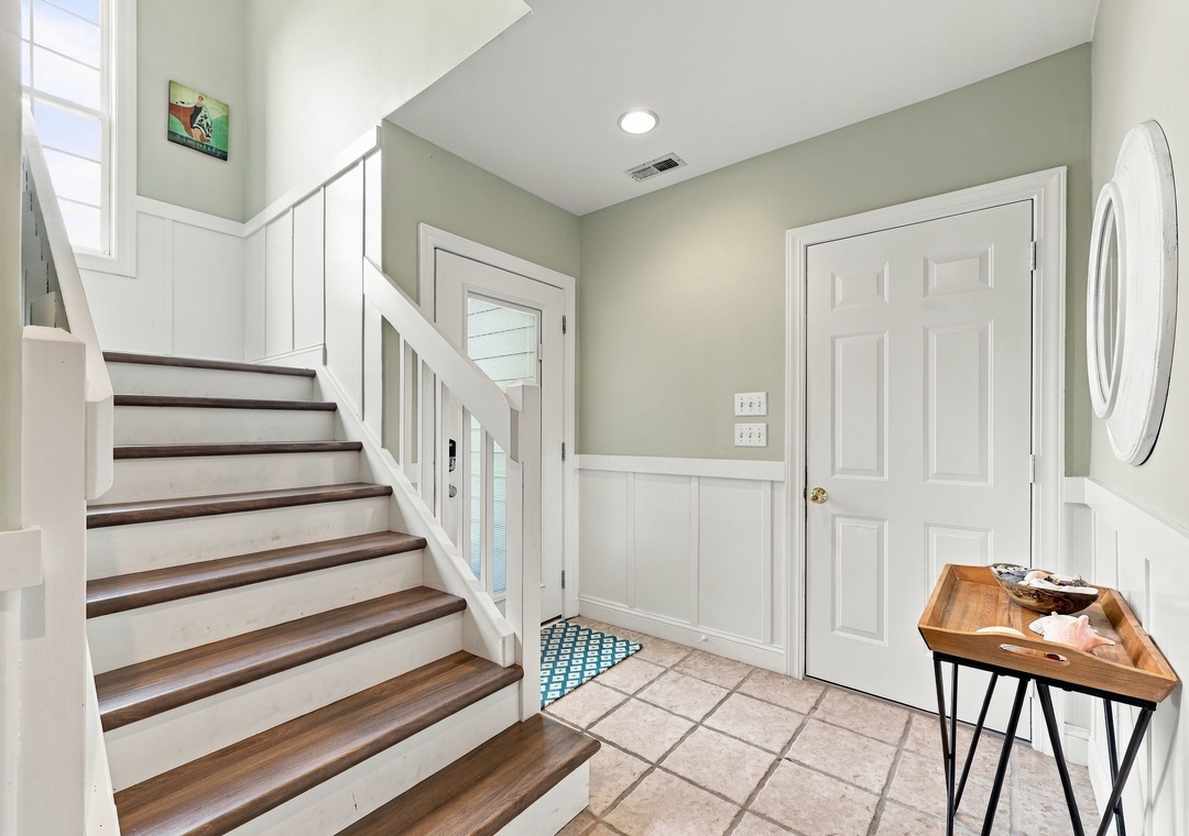 A Time to Remember | Ground Level Entryway
