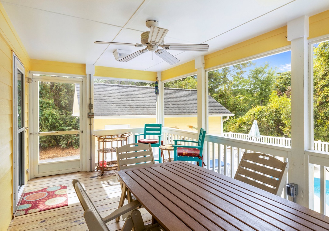 Screened In Porch