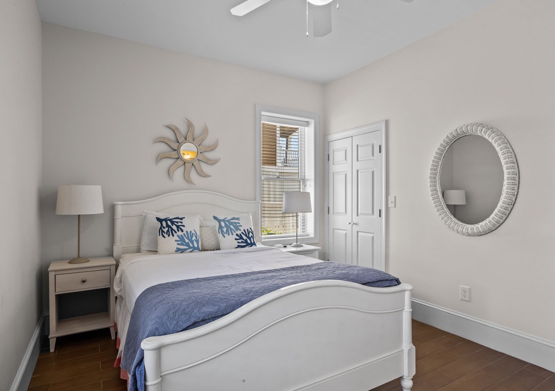2 Queen Bedroom