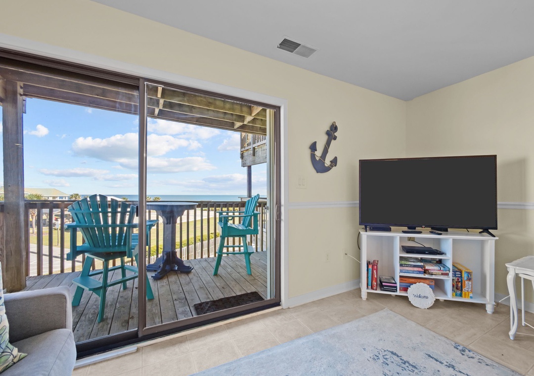 LIVING ROOM VIEW